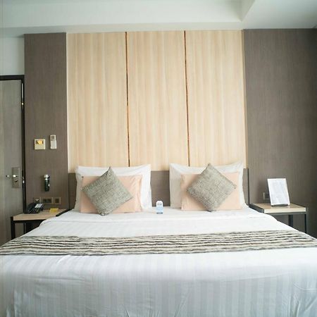 Kyriad Hotel Muraya Aceh Банда Ачех Екстериор снимка