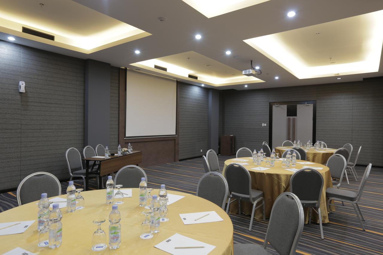 Kyriad Hotel Muraya Aceh Банда Ачех Екстериор снимка